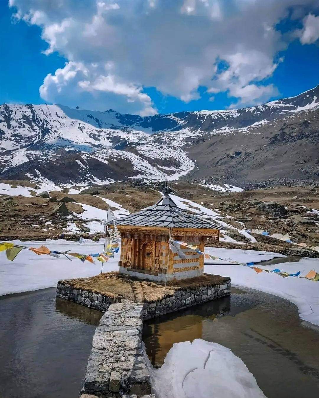 Majestic Ladakh Valley Trek